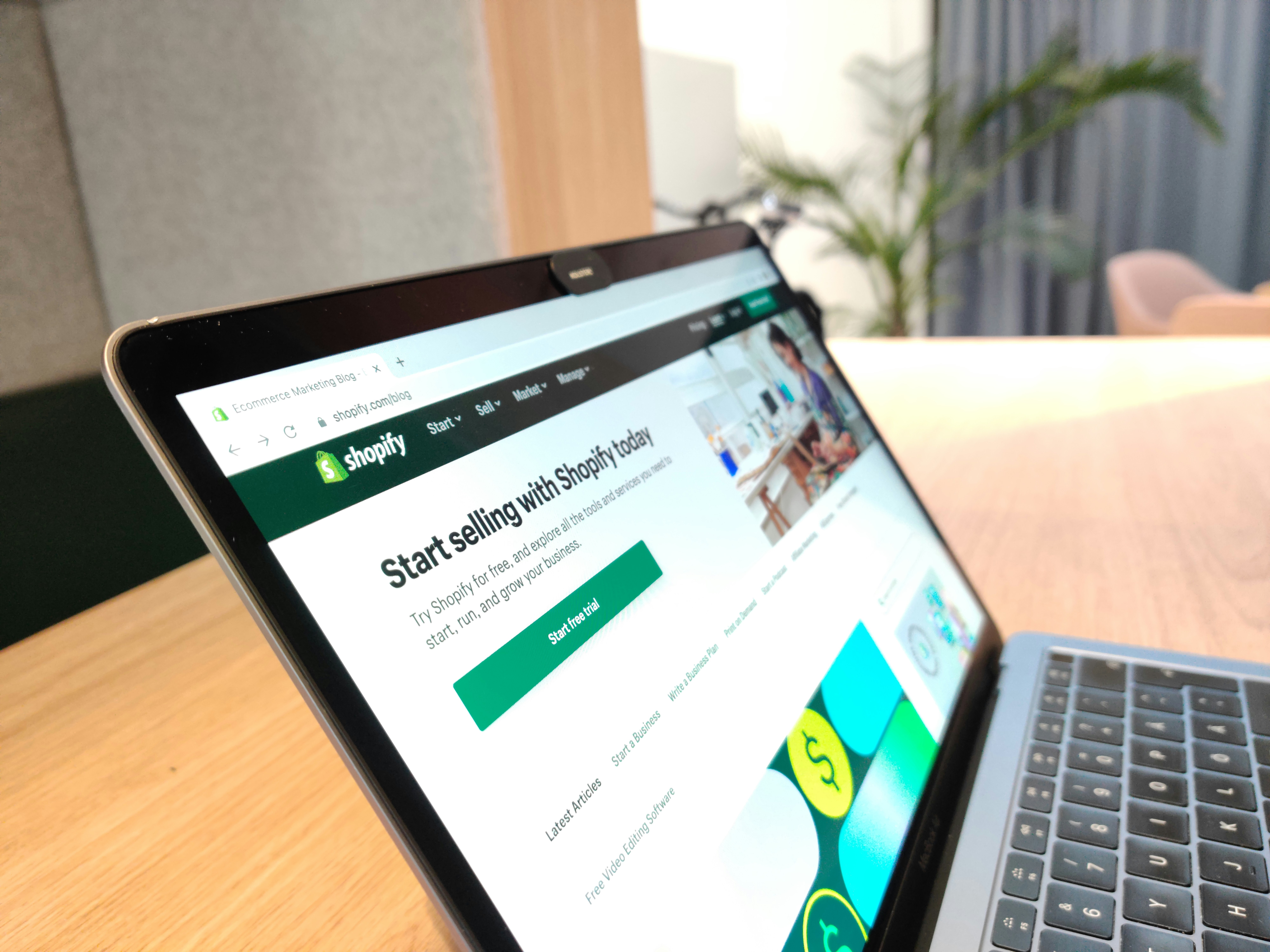 How AI Agents Are Achieving 300% Higher E-commerce Conversion Rates